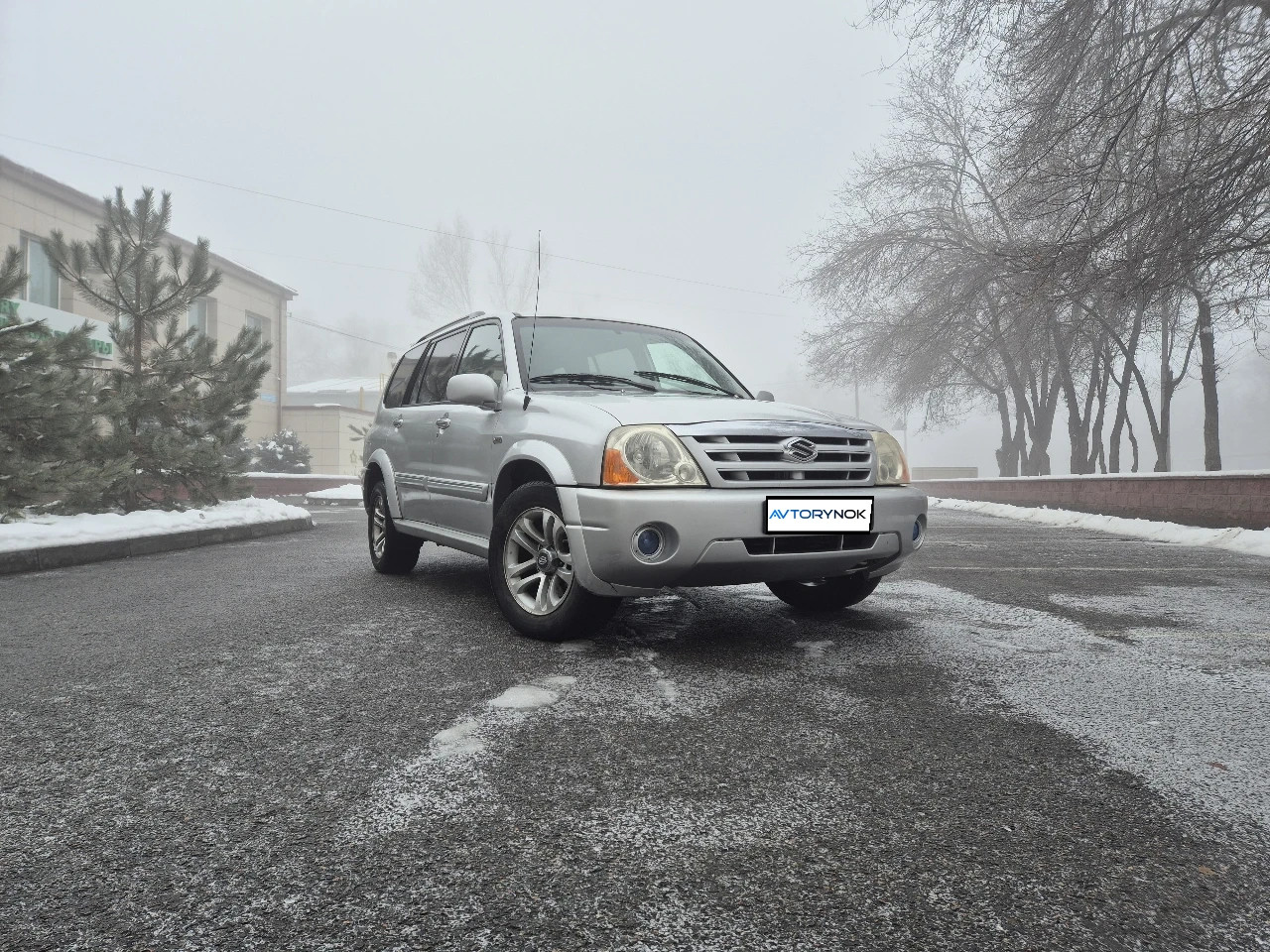 Suzuki XL7, 2004