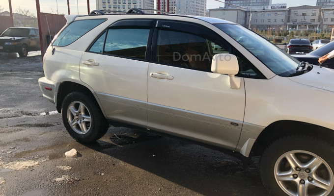 Lexus RX 2001 года