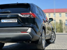 Toyota RAV4 2023 года