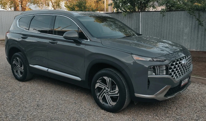 Hyundai Santa Fe 2022 года