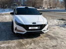Hyundai Elantra 2022 года