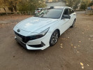 Hyundai Elantra 2022 года