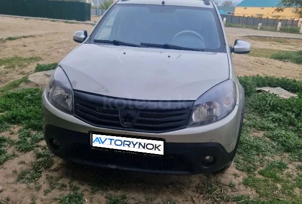 Renault Sandero 2014 года