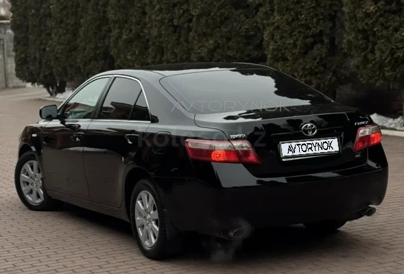 Toyota Camry 2006 года