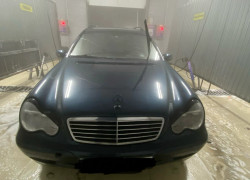 Mercedes-Benz C-Класс 2001 года