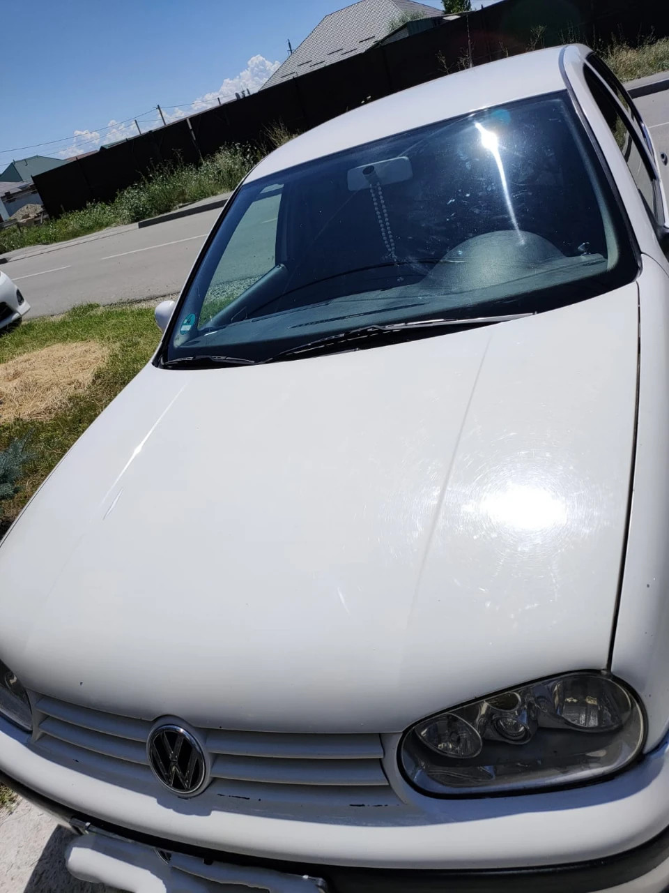 Volkswagen Golf, 2001