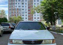 Nissan Sunny 1997 года