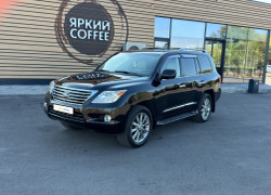 Lexus LX 2010 года