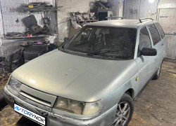 ВАЗ (Lada) 2111 2000 года