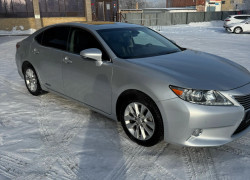 Lexus ES 2012 года