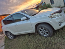Toyota RAV4 2010 года