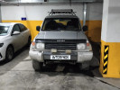 Mitsubishi Pajero 1993 года