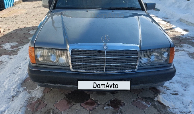 Mercedes-Benz 190 1990 года