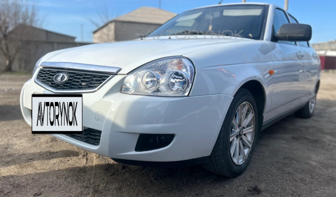 ВАЗ (Lada) Priora 2014 года