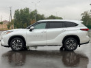 Toyota Highlander 2022 года