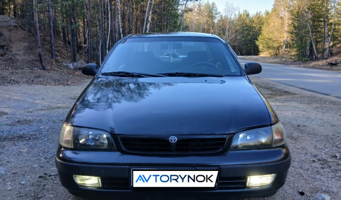 Toyota Carina E 1997 года
