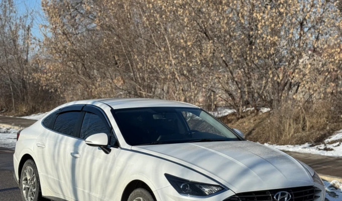 Hyundai Sonata 2022 года