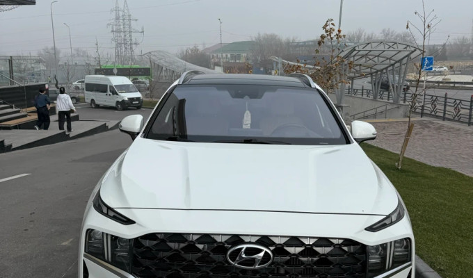 Hyundai Santa Fe 2021 года