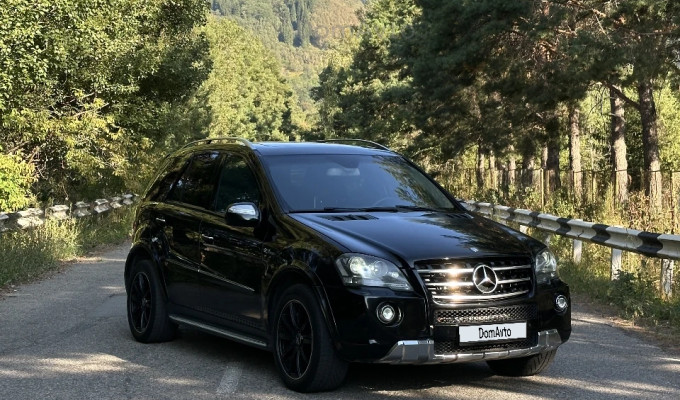 Mercedes-Benz ML-Класс 2009 года
