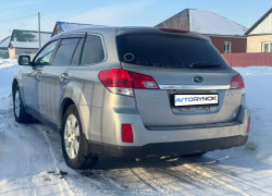 Subaru Outback 2009 года