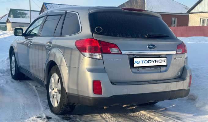 Subaru Outback 2009 года