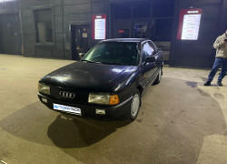 Audi 80 1990 года