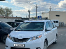 Toyota Sienna 2013 года