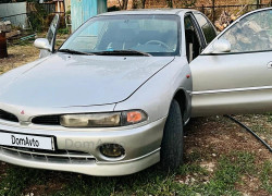 Mitsubishi Galant 1993 года