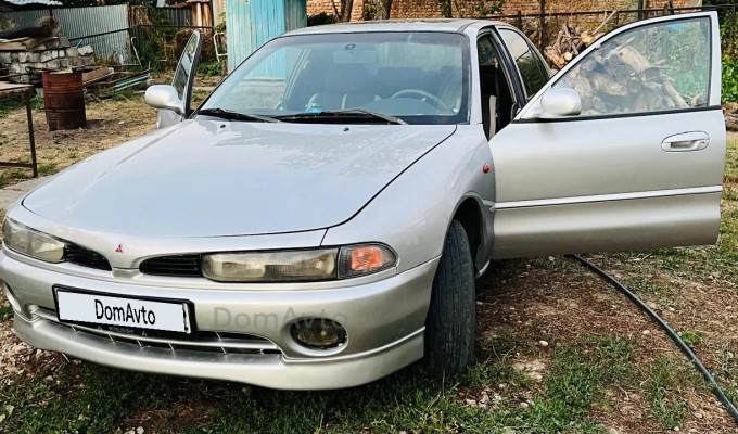 Mitsubishi Galant 1993 года