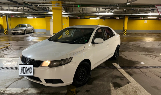 Kia Cerato 2012 года