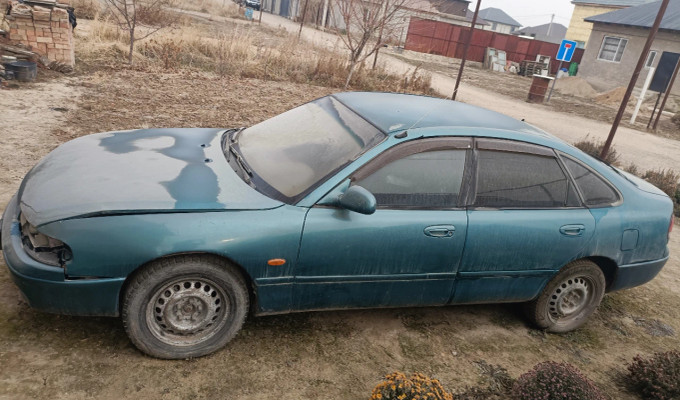 Mazda 626 1992 года