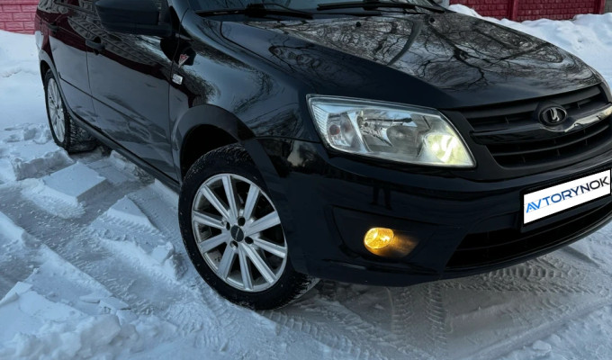 ВАЗ (Lada) Granta 2017 года