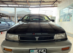Mitsubishi Space Wagon 1994 года