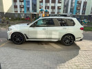 BMW X7 2020 года