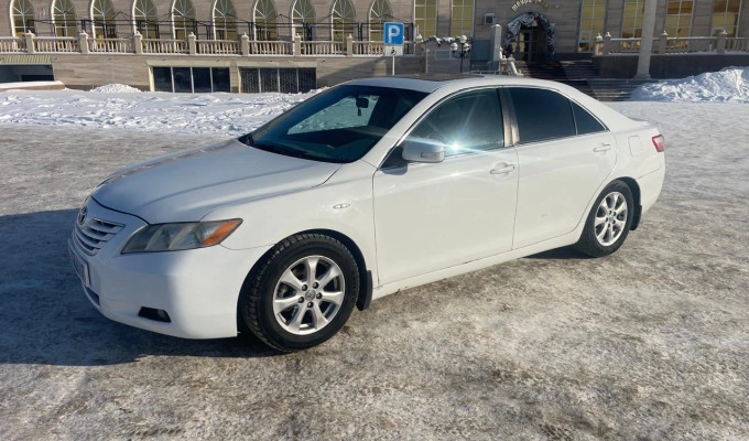 Toyota Camry 2007 года