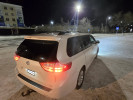 Toyota Sienna 2015 года