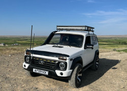 ВАЗ (Lada) 2121 (4x4) 2000 года