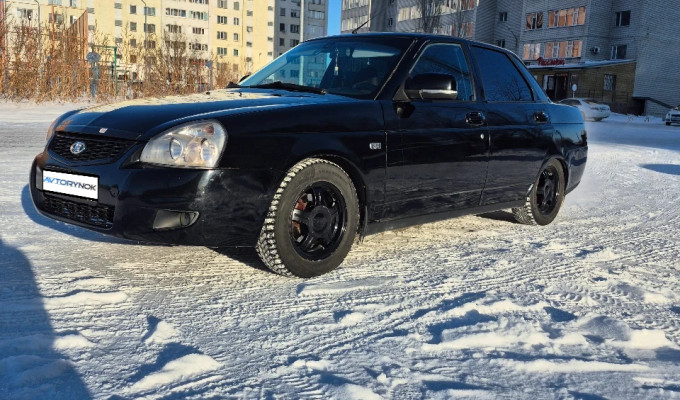 ВАЗ (Lada) Priora 2014 года