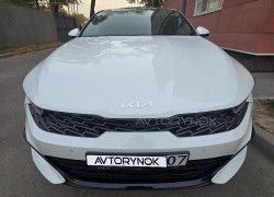 Kia K5 2024 года