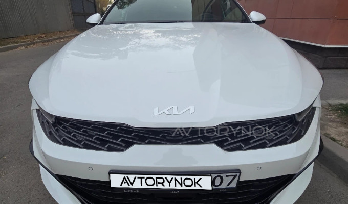 Kia K5 2024 года