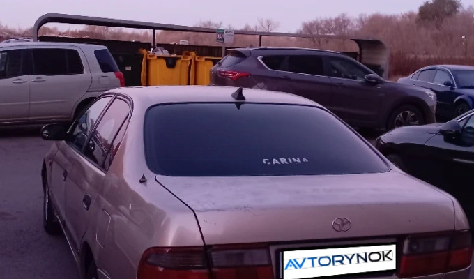 Toyota Carina E 1992 года
