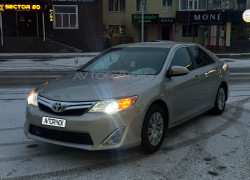 Toyota Camry 2013 года