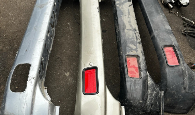 Задний бампер Mitsubishi montero sport