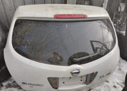 Крышка багажника Nissan Murano