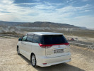 Toyota Estima 2010 года