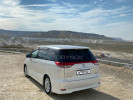 Toyota Estima 2010 года