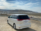 Toyota Estima 2010 года