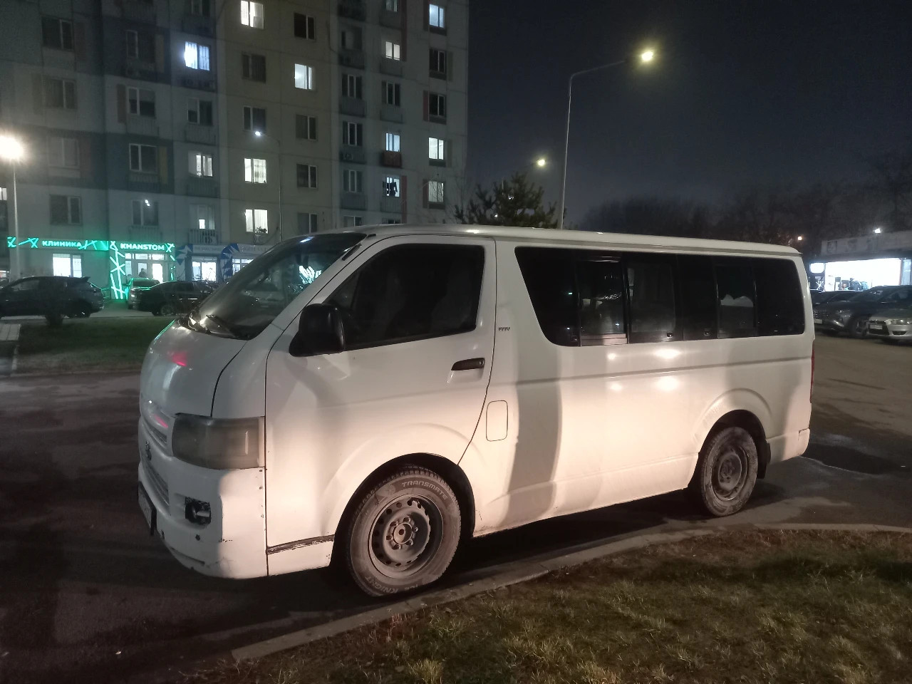 Toyota HiAce, 2006