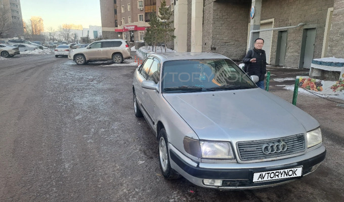Audi 100 1992 года