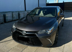Toyota Camry 2015 года